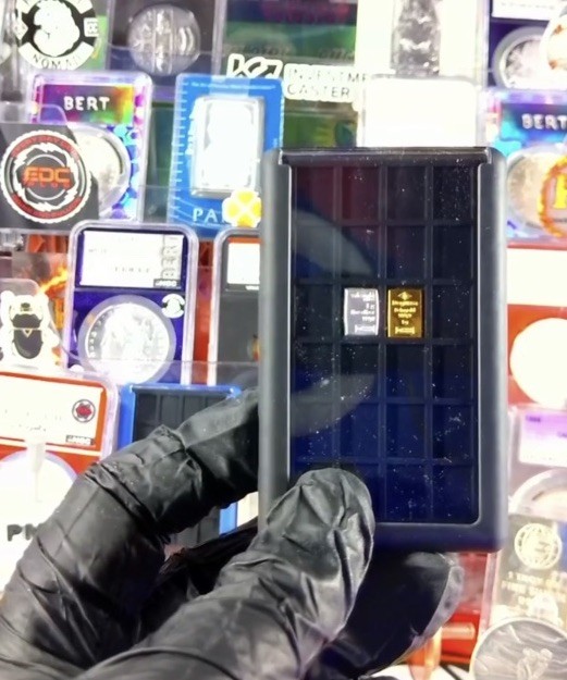 Degussa Feingold 1 Gram .9999 Gold Bar + 1 Gram Valcambi Silver In Element Case