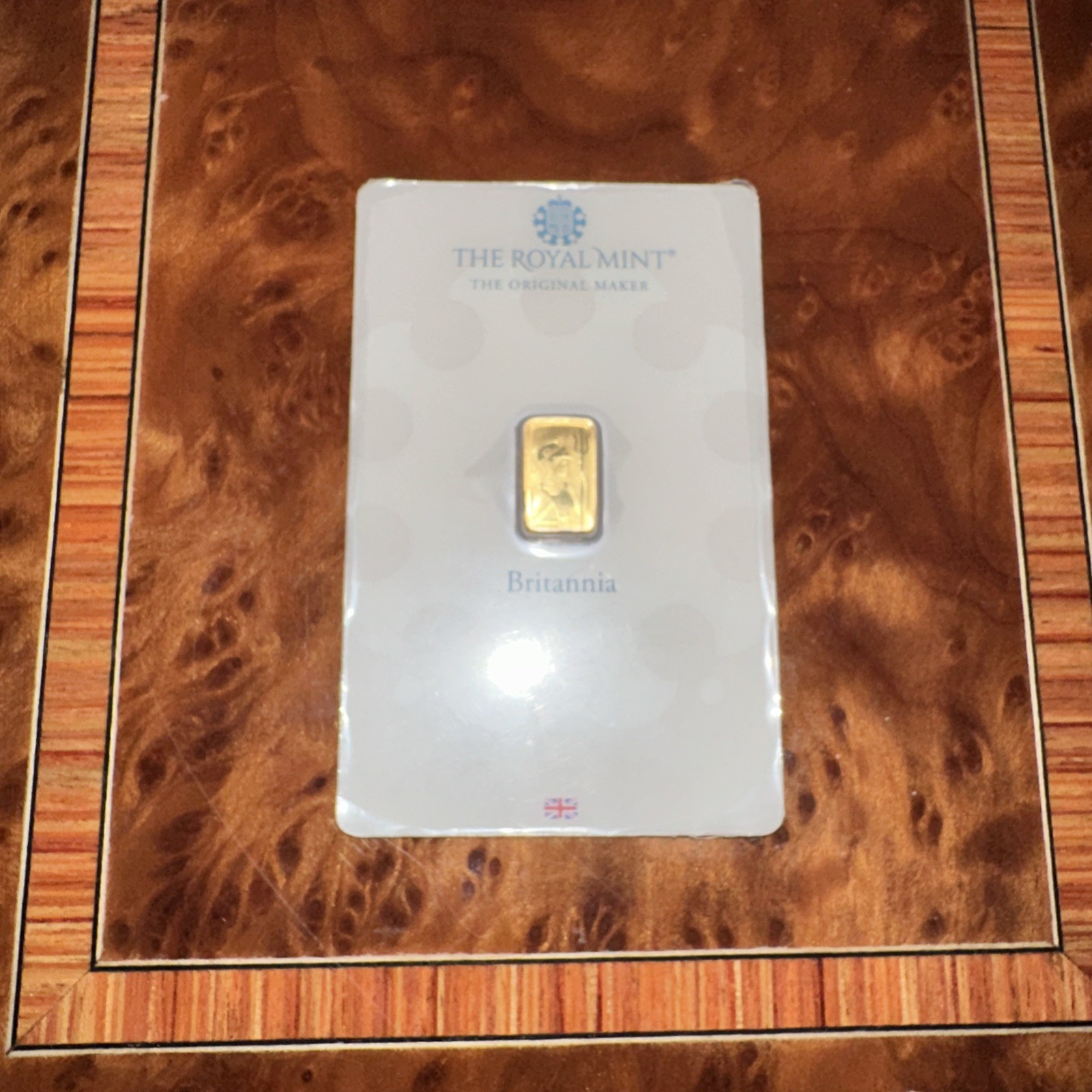 RARE 1g Gold Bar by The Royal Mint – Britannia In Assay Card – Beautiful Design