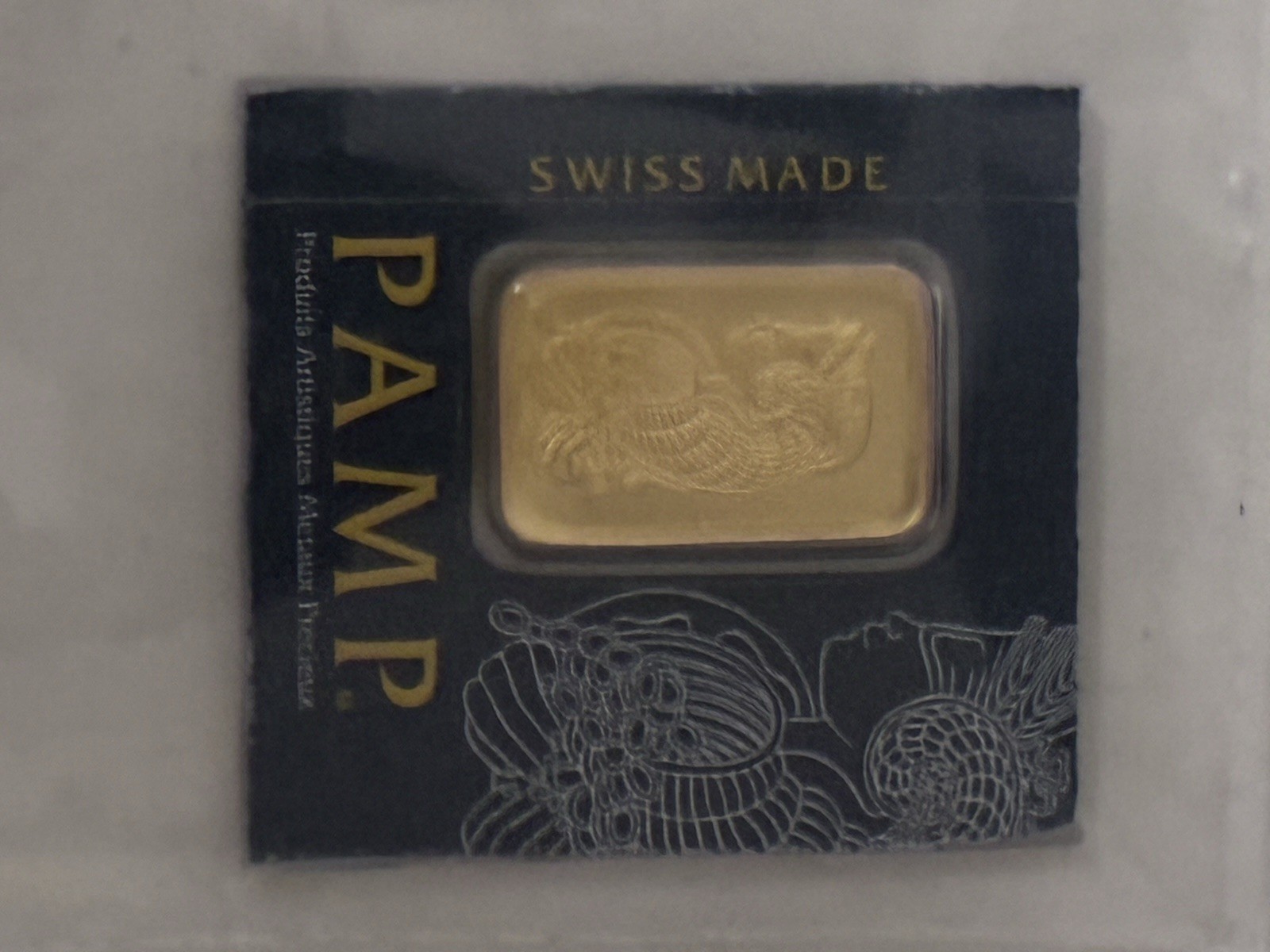 Robinhood Solid gold bar: Contains 1 gram (0.03215 oz) of .9999 fine gold In Box