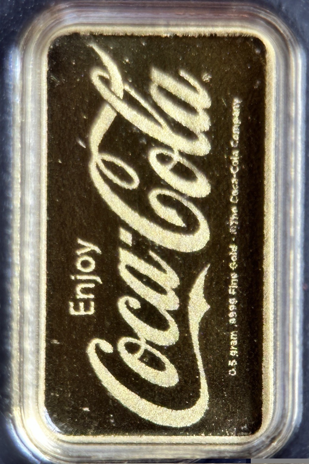 Coca‑Cola 1/2 Gram .9999 Gold Bar in Red Assay Card – Licensed And Collectible