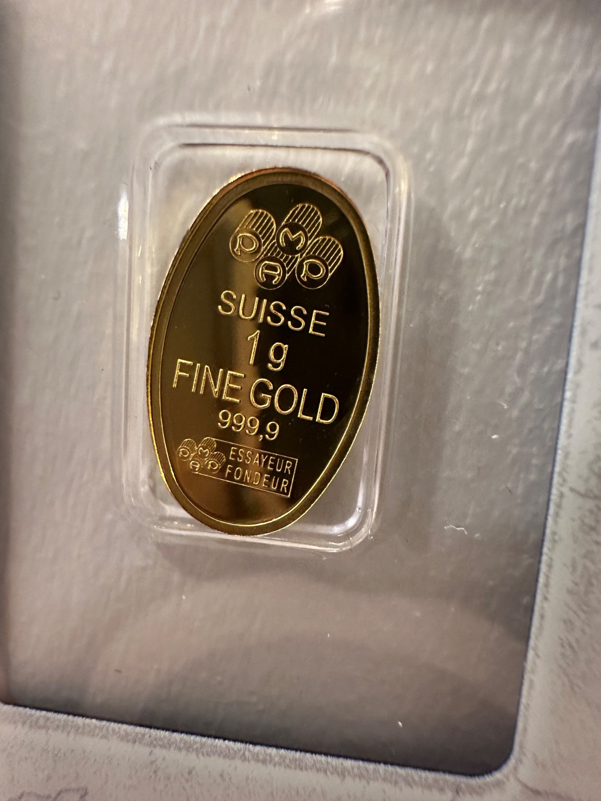 Rare PAMP Suisse Maria 1g Gold Bar Oval Round Bar 999.9 Fine Gold Goldbarren