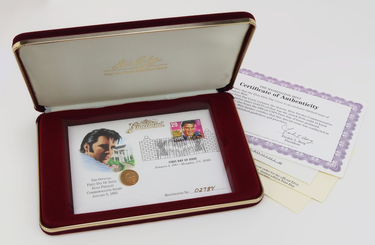 1993 Elvis Presley First Day Cover & 1/4 oz 14k Gold Proof Round in OGP