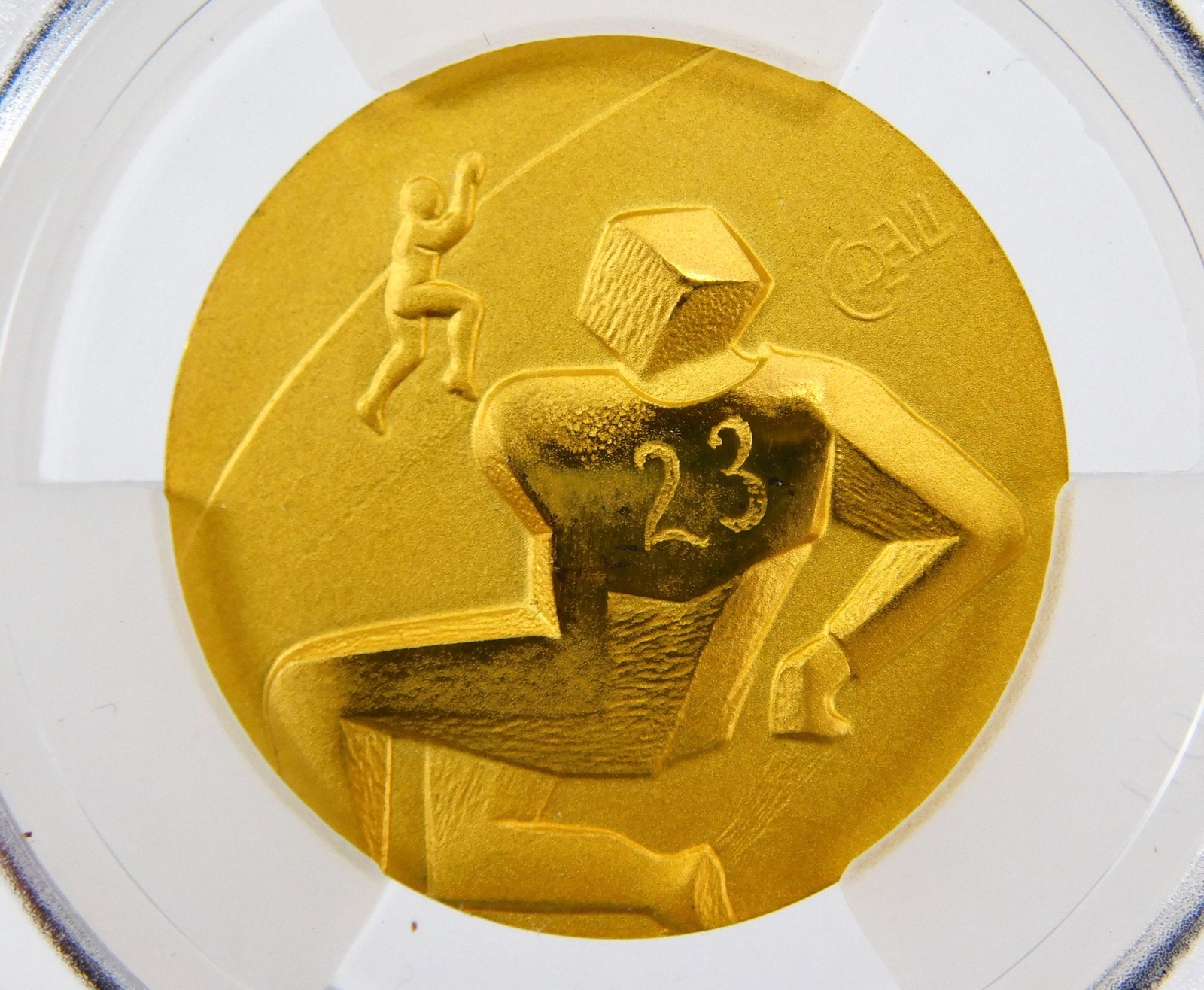 US 1984 Salvador Dali Olympic Games Gold Medal Medallion Round Coin Track Field