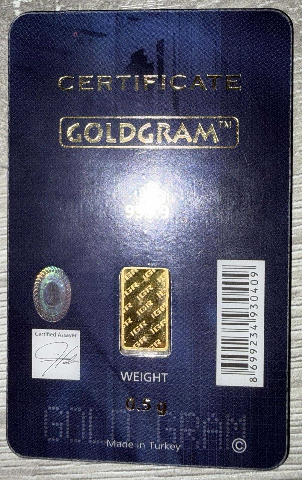 IGR Istanbul Gold Refinery 0.5g .9999 Fine Gold Bar in Assay Card