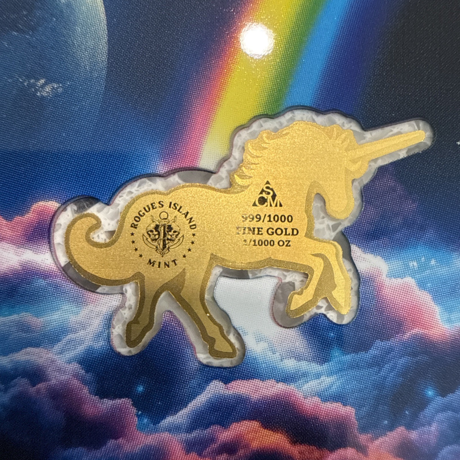 Rogues Island Mint Rainbow Unicorn 1/1000 oz Gold in Card Mintage 5,000 limited