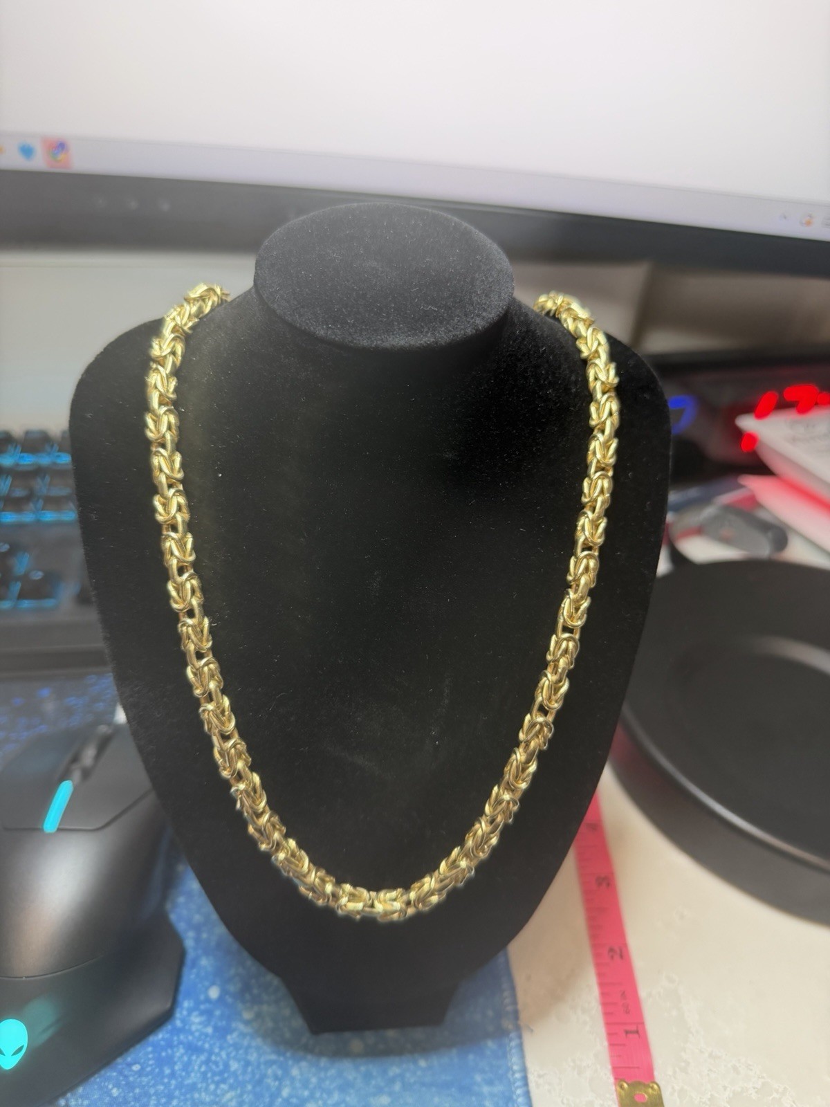 Byzantine 6mm 18 inch gold chain 14k gold 32 grams Italy