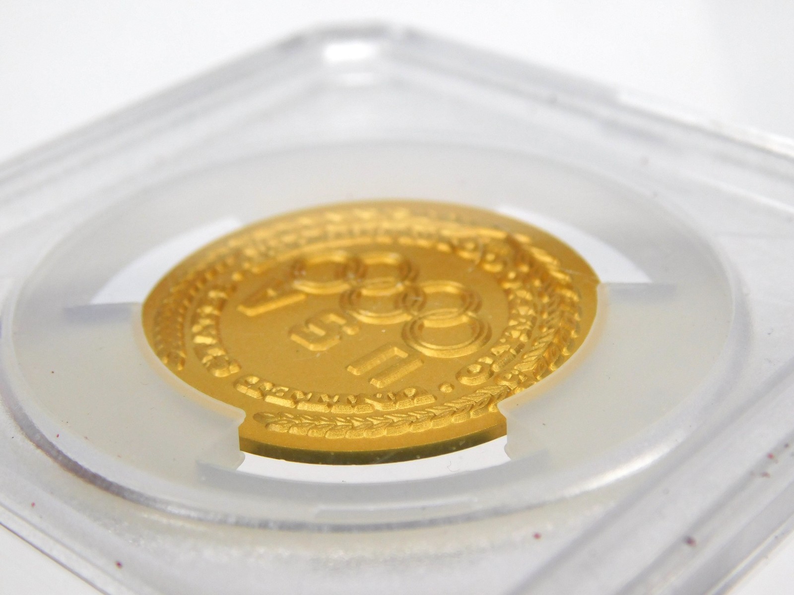 US 1984 Salvador Dali Olympic Games Gold Medal Medallion Round Coin Discus