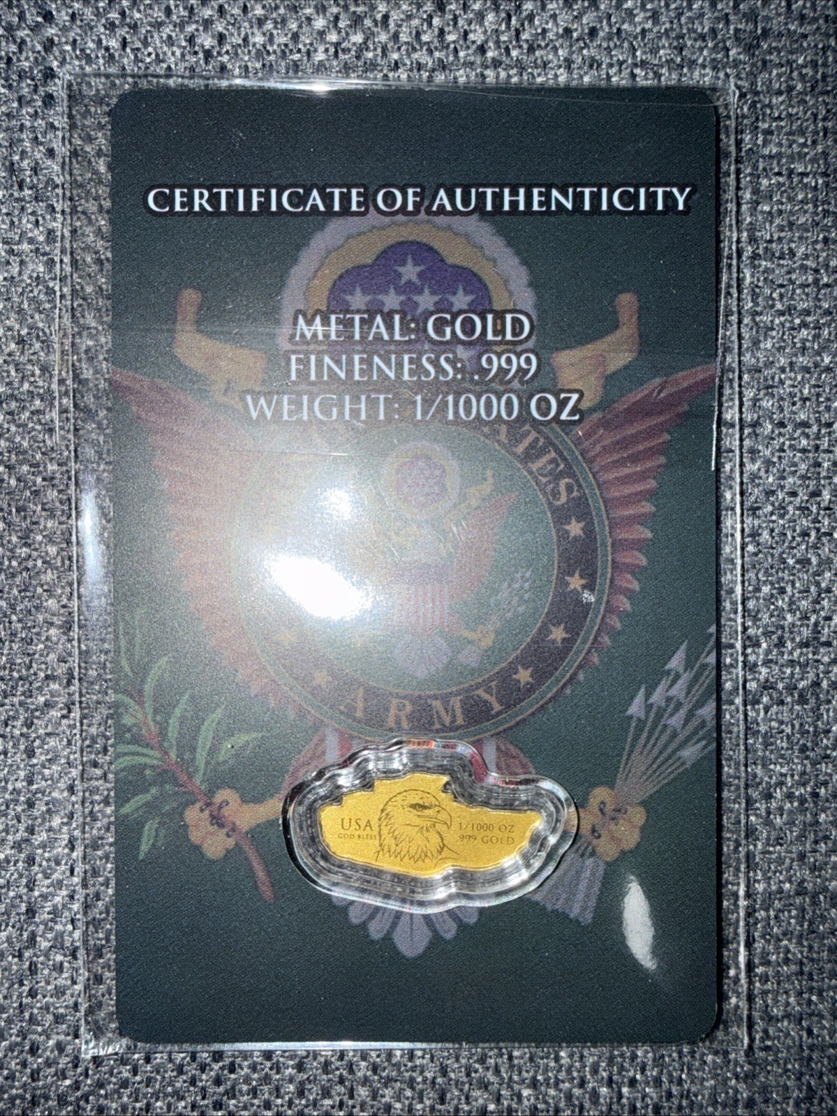 1/1000 oz .999 Gold 2026 USA ARMY Eagle & Tank Fractional Gold Bar – In Card New