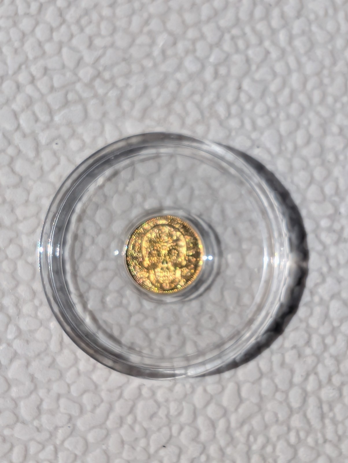 1/200th oz .9999 Fine GOLD Sugar Skull Dia De Los Muertos in Capsule Gold Is Up!