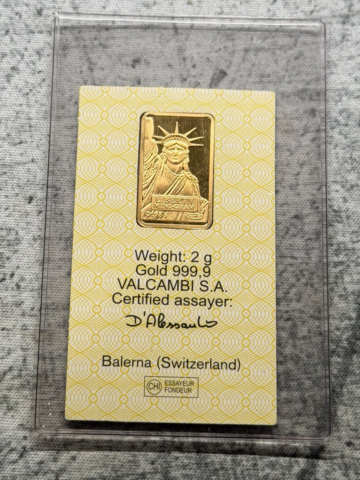 2 Gram Credit Suisse Gold Bar Certified 999.9 Valcambi W/Assay Card. VINTAGE