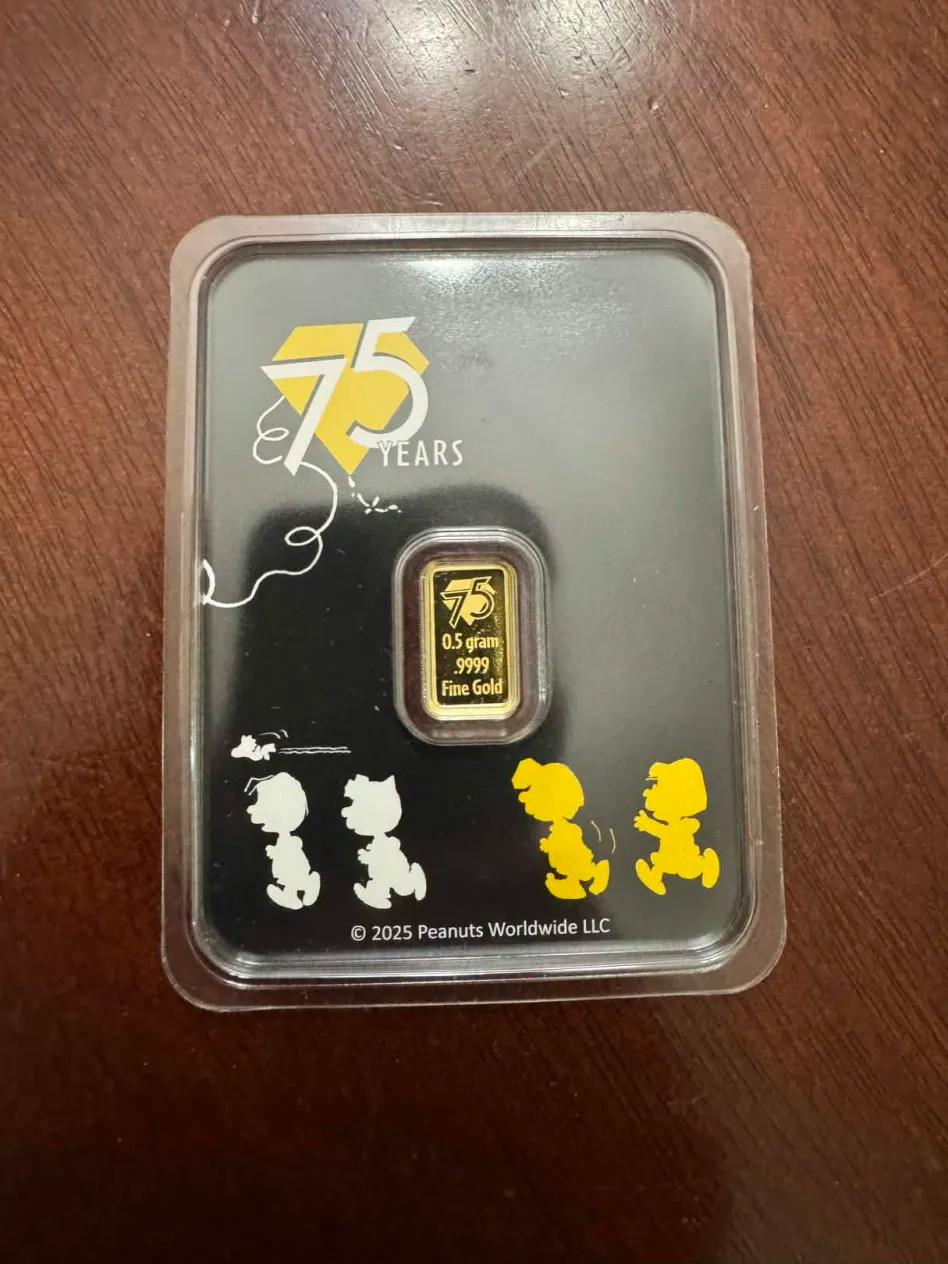 1/2 gram .9999 Fine Gold Bar – Peanuts® 75th Anniversary Pamp Suisse – EXCLUSIVE