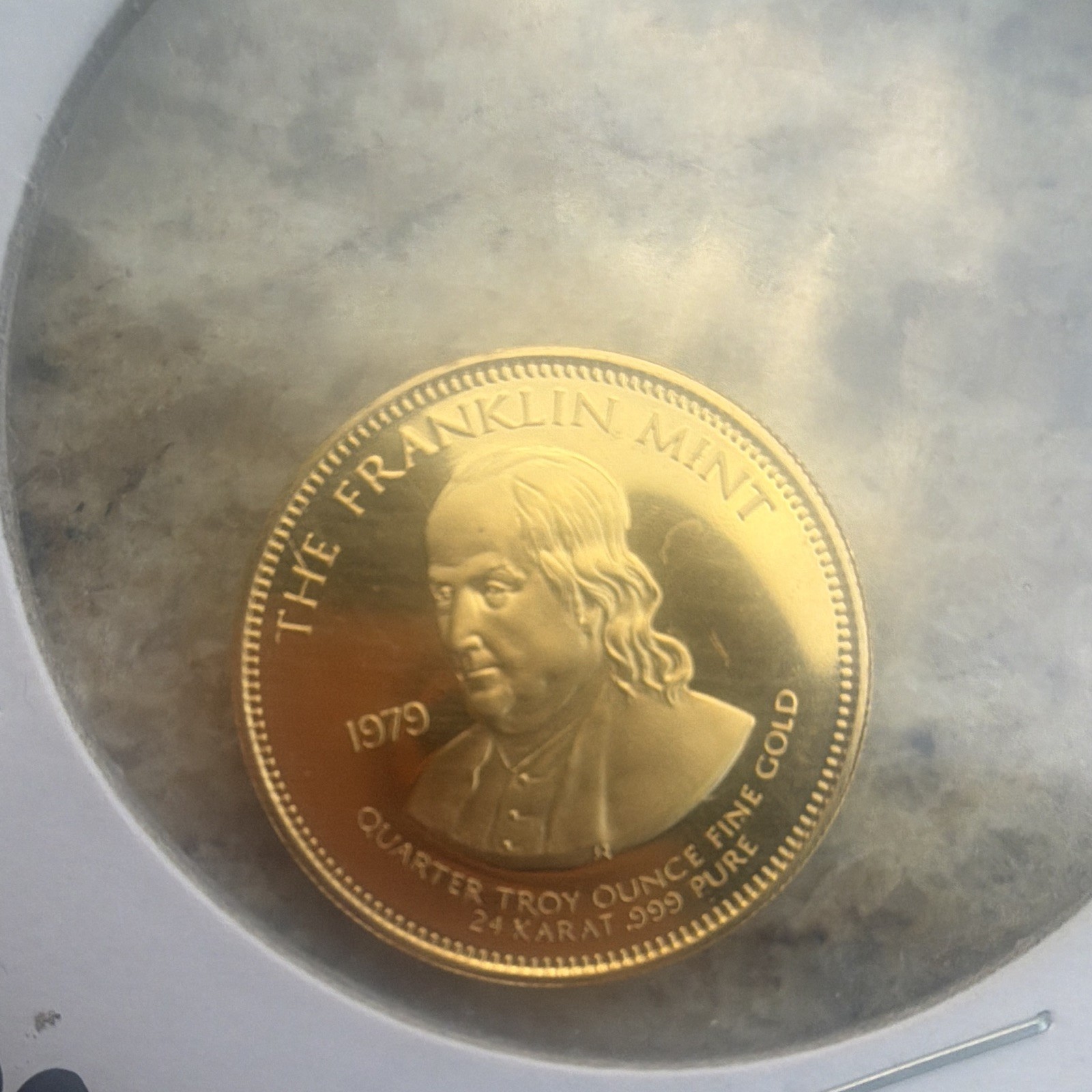 Franklin Mint 1979 .999 Fine Gold Round Coin 1/4 Troy oz Gold Bullion
