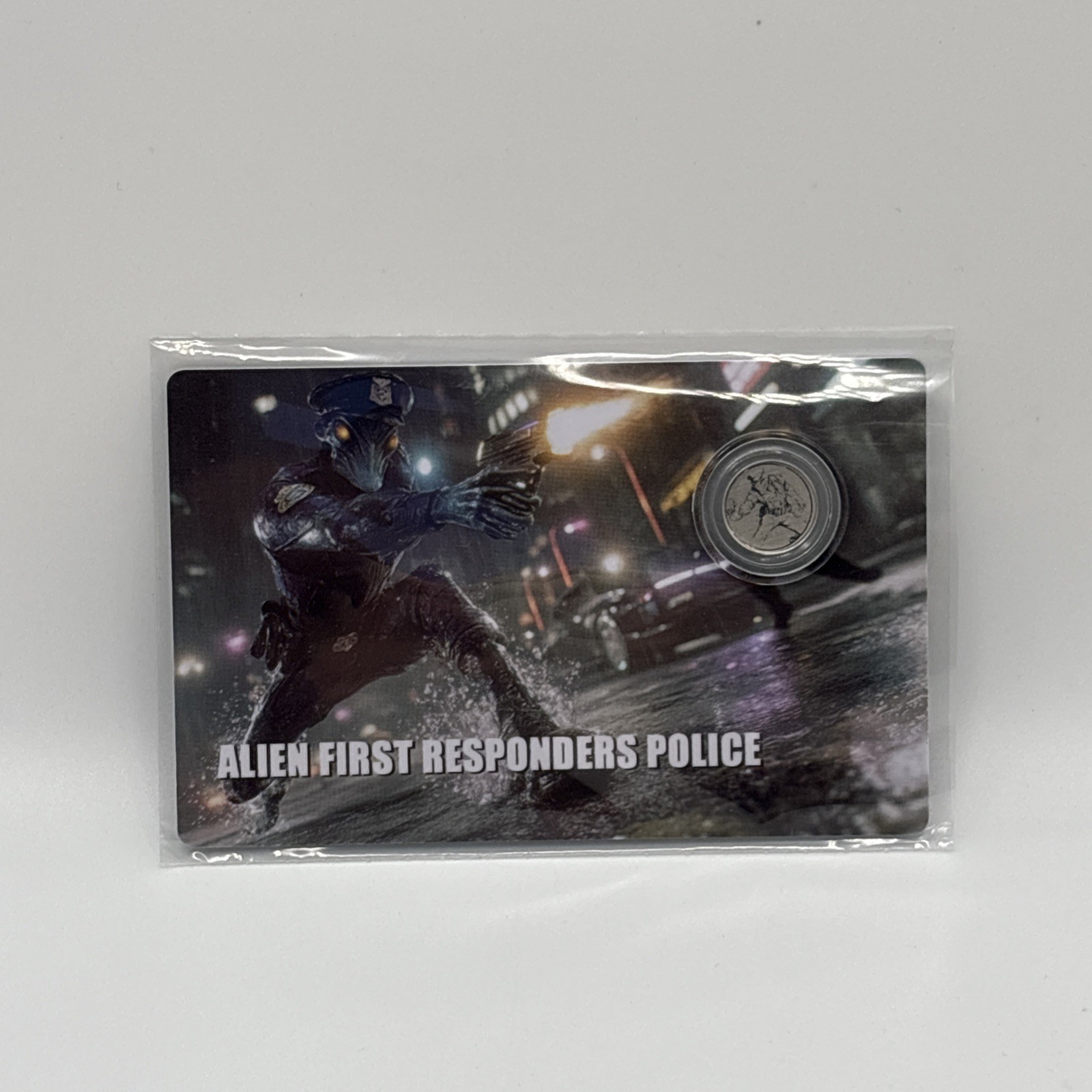 Alien First Response Police 1/1000th Platinum Round In Assay With Certificate