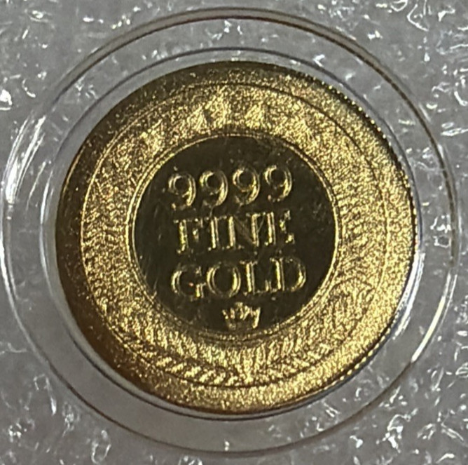 1/4 Gram .9999 Fine Gold Round White Tailed Deer Monarch Metals In Clear Capsule