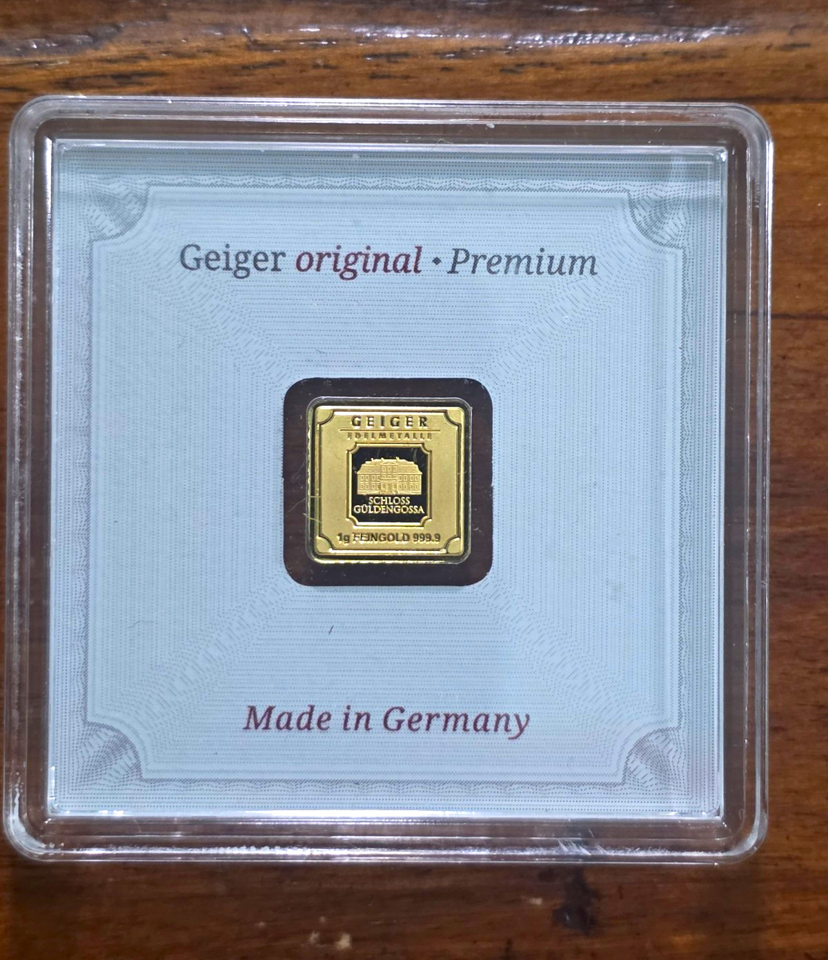 Geiger Edelmetalle 1g Gold Bar 0.9999 Fine Schloss Güldengossa in Assay Card