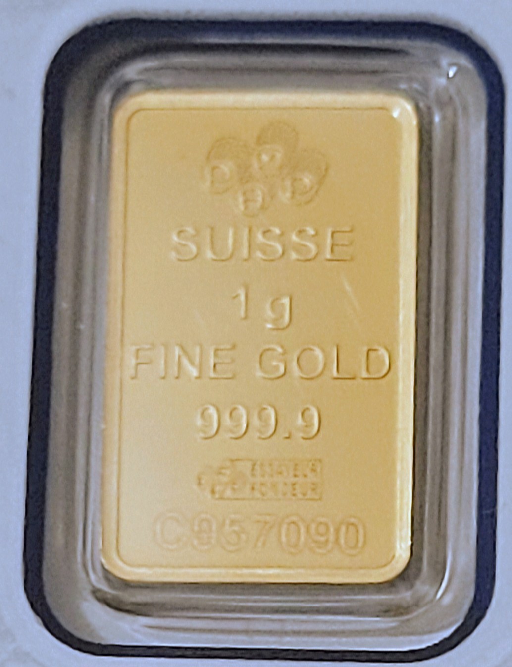 1 Gram Pamp Suisse Gold, 1 Gram P S Platinum, 1 Gram Colorized $100 Silver