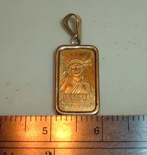 24K GOLD Credit Suisse 999.9 FINE 39957 INGOT BAR 14K BEZEL PENDANT CHAIN 1.27g