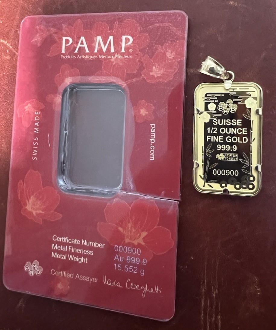 PAMP 1/2 oz GOOD LUCK MANEKI NEKO CAT GOLD BAR & 14K BEZEL FREE WITH PURCHASE!