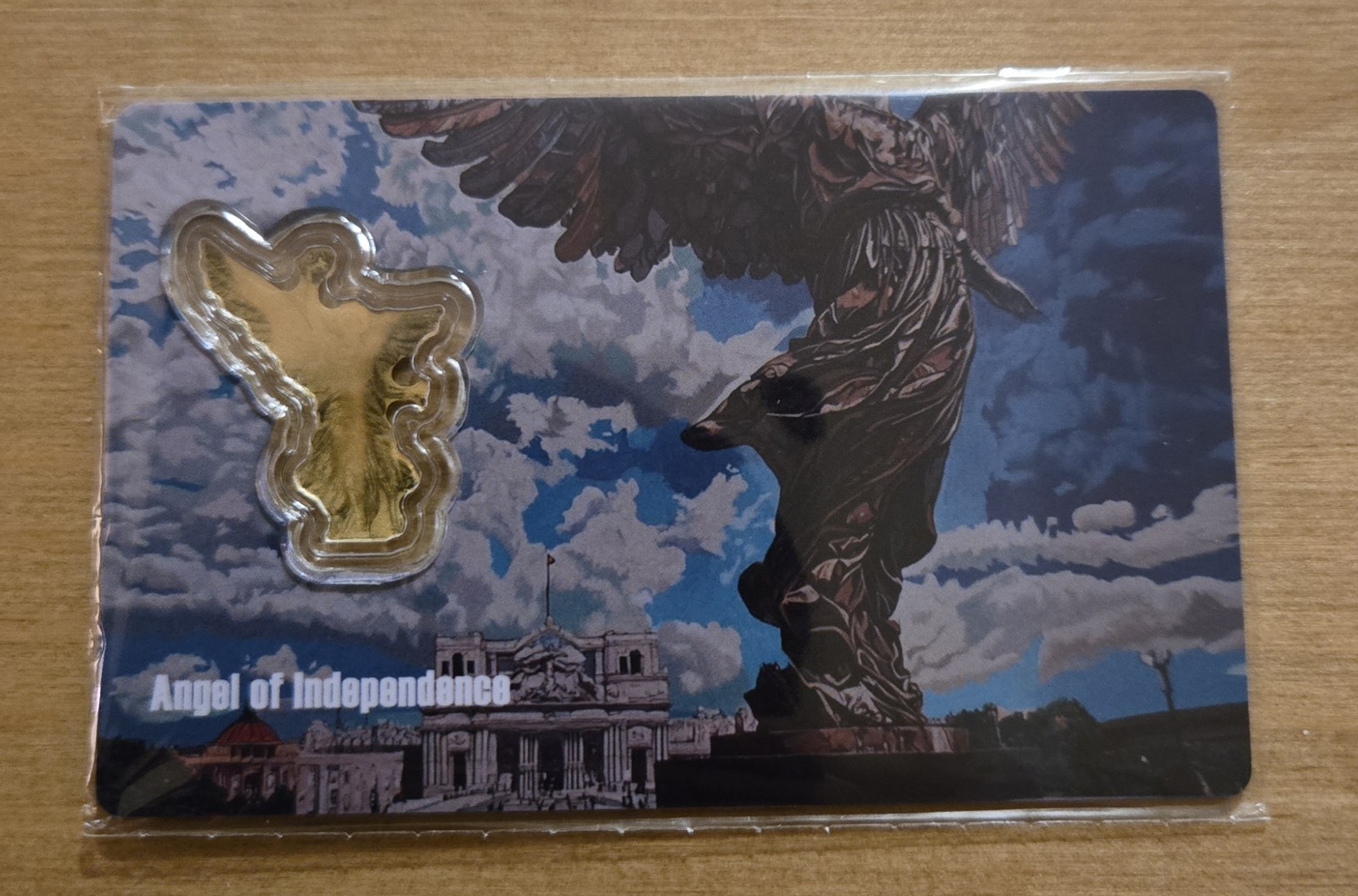 1/1000 oz Gold Mexican Angel of Independence Nieu (In Card)