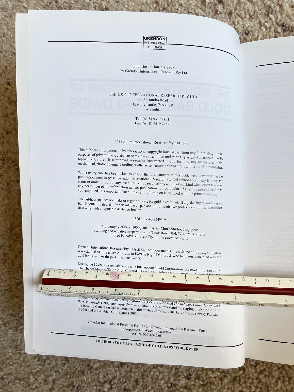 The Industry Catalogue of Gold Bars Worldwide /Reference