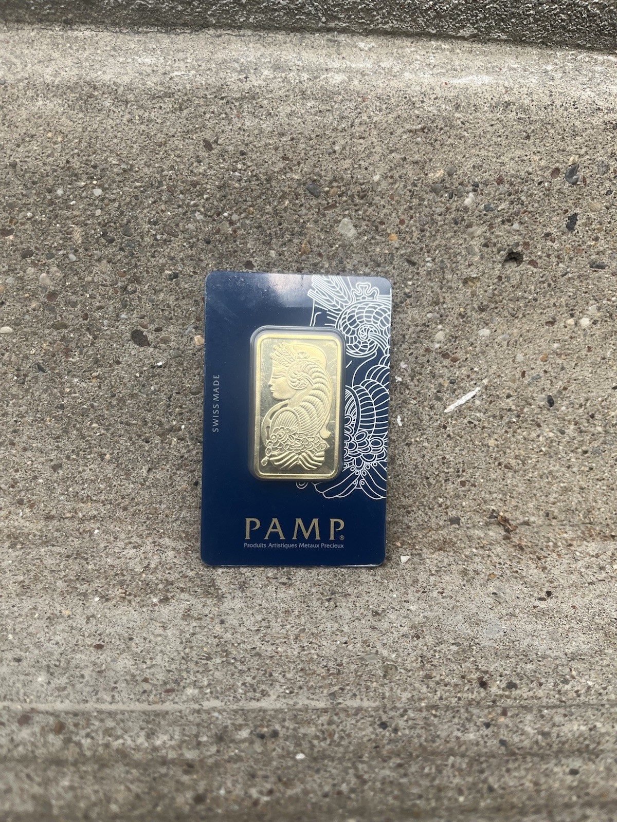 1 oz Gold Bar PAMP Suisse Lady Fortuna Veriscan (In Assay) .9999 Fine