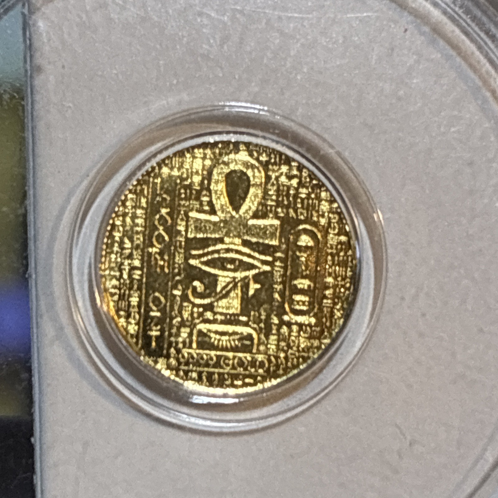 1/200th oz .9999 Pure Gold Monarch Egyptian Scarab Anhk Encapsulated Round.