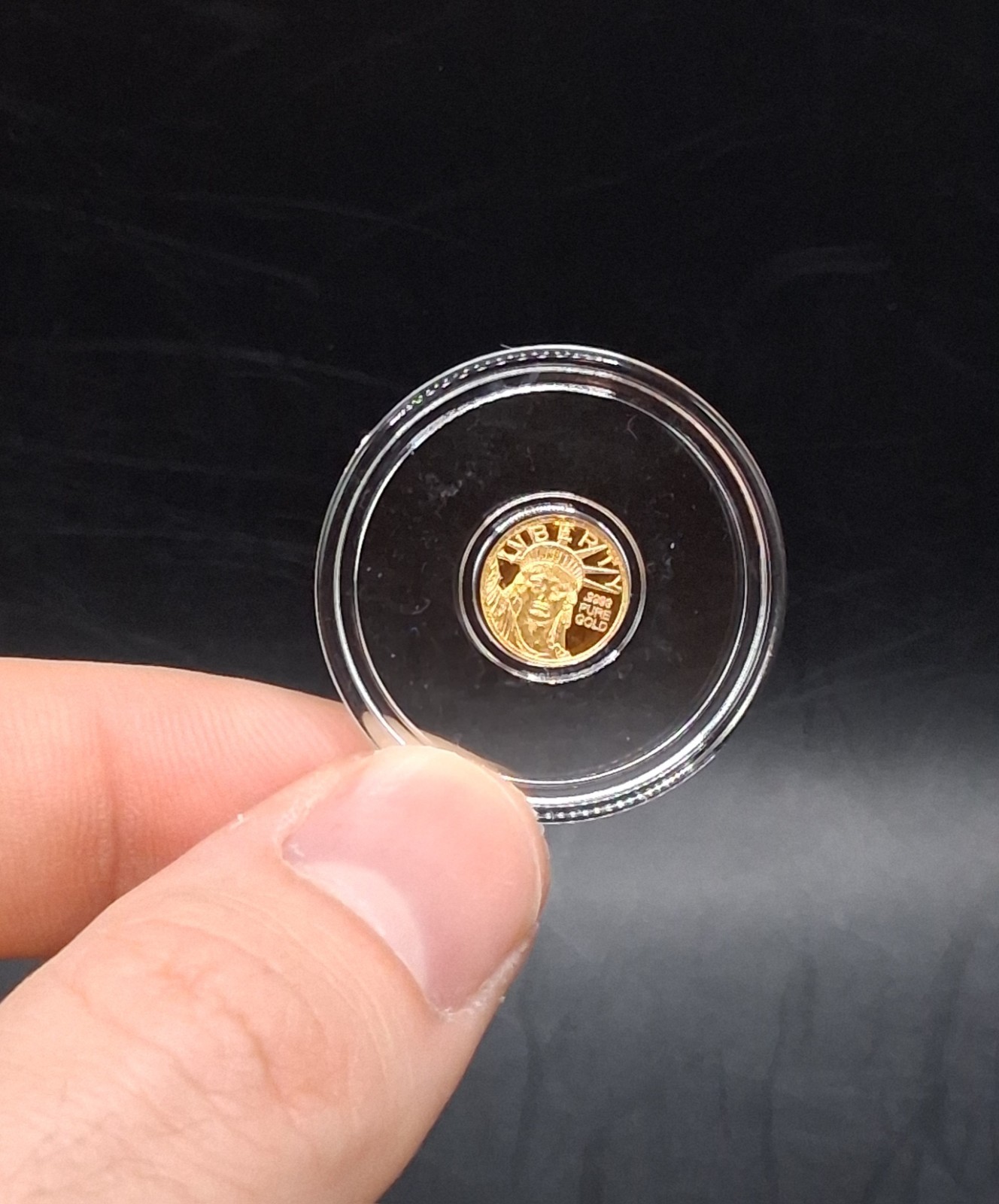​.9999 PURE GOLD ROUND 24K BULLION FINE GOLD LADY LIBERTY EAGLE STATUE LIBERTY